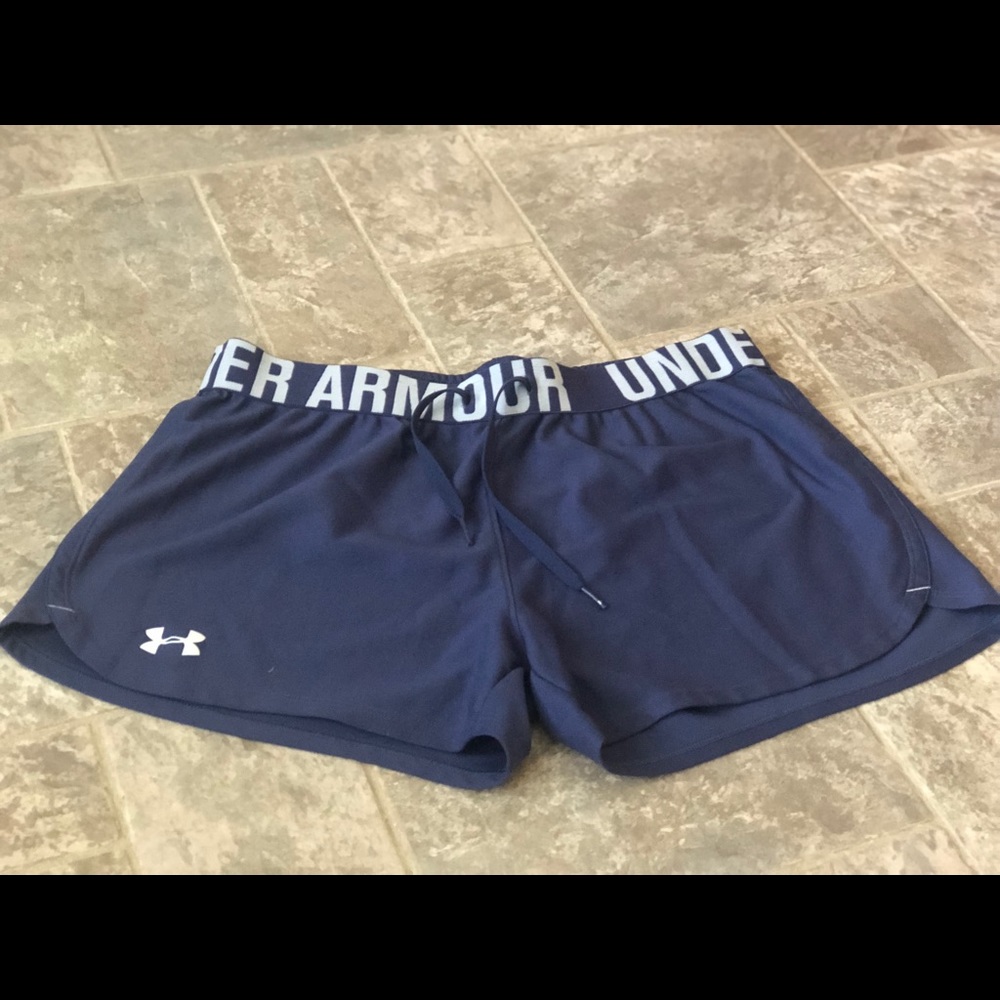 Navy UA shorts